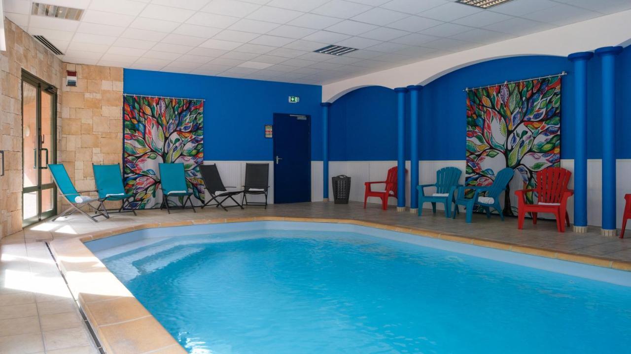 Logis Hotel - Restaurant Le Tulipier Vienne-le-Château Екстериор снимка