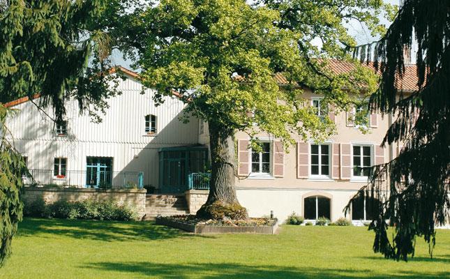 Logis Hotel - Restaurant Le Tulipier Vienne-le-Château Стая снимка